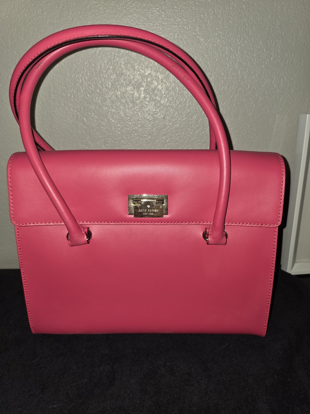 Kate Spade New York Harwood Place Sinclair Bag in pink leather